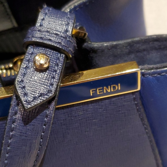 FENDI 2jours MD Vitello Blue 💙💙 - Picture 4 of 16